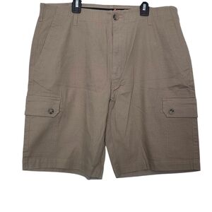Architect Shorts Cargo Active Flex  Khaki  Stretch Fabric Sz 34